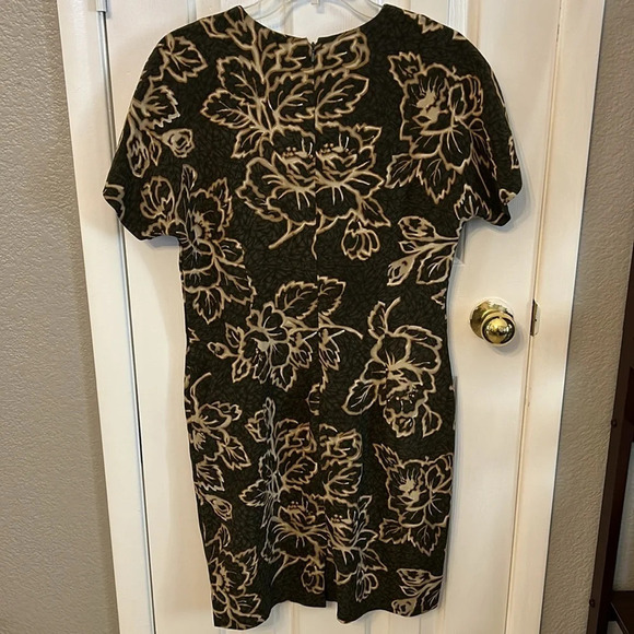 Dana Buchman Dresses Women’s (8) 100% Silk Vintage Olive Green Keyhole Floral - Picture 2 of 12